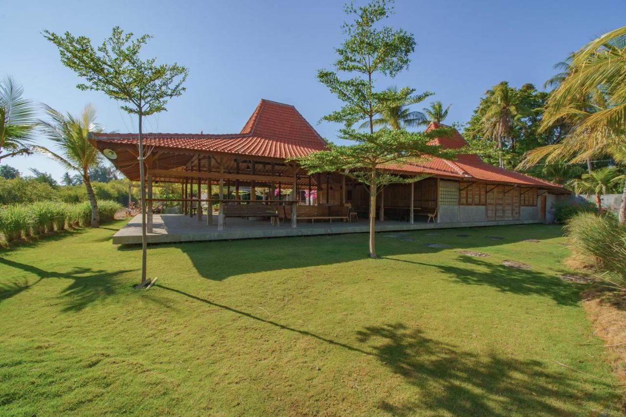 Mangroove Bay Boutique Hostel Banyuwedang Extérieur photo