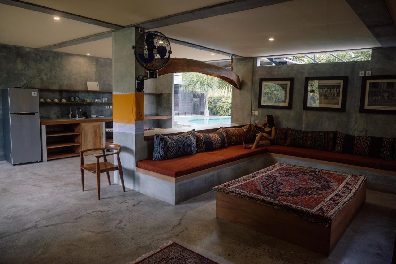 Mangroove Bay Boutique Hostel Banyuwedang Extérieur photo