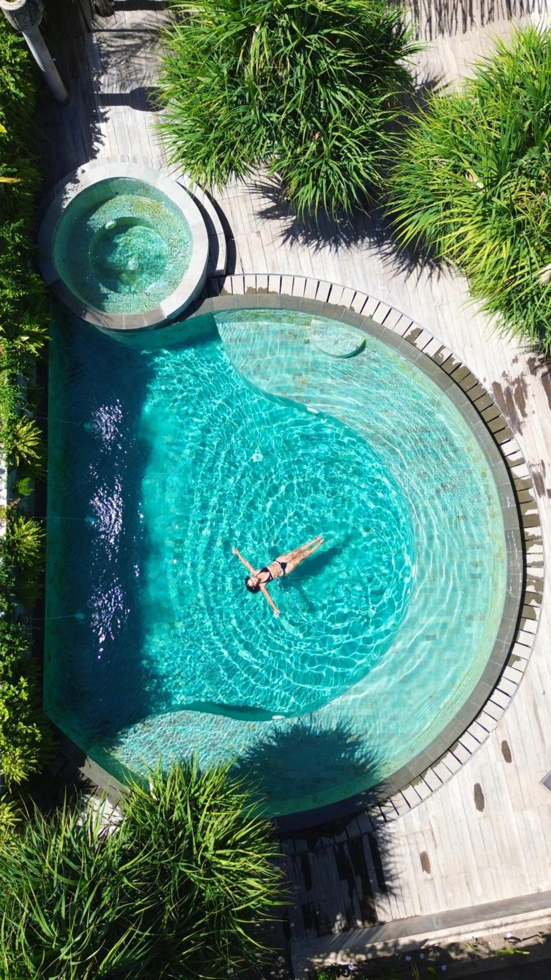 Mangroove Bay Boutique Hostel Banyuwedang Extérieur photo