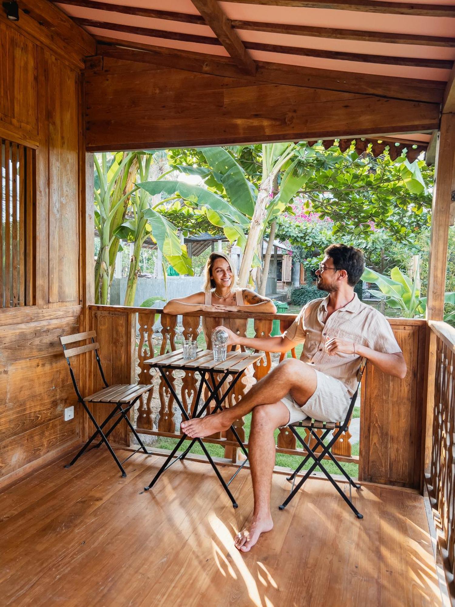 Mangroove Bay Boutique Hostel Banyuwedang Chambre photo